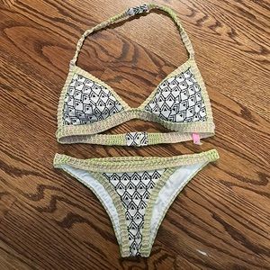 Victoria’s Secret Neon Green Lined Black and White Pattern Bikini - Size M + XS